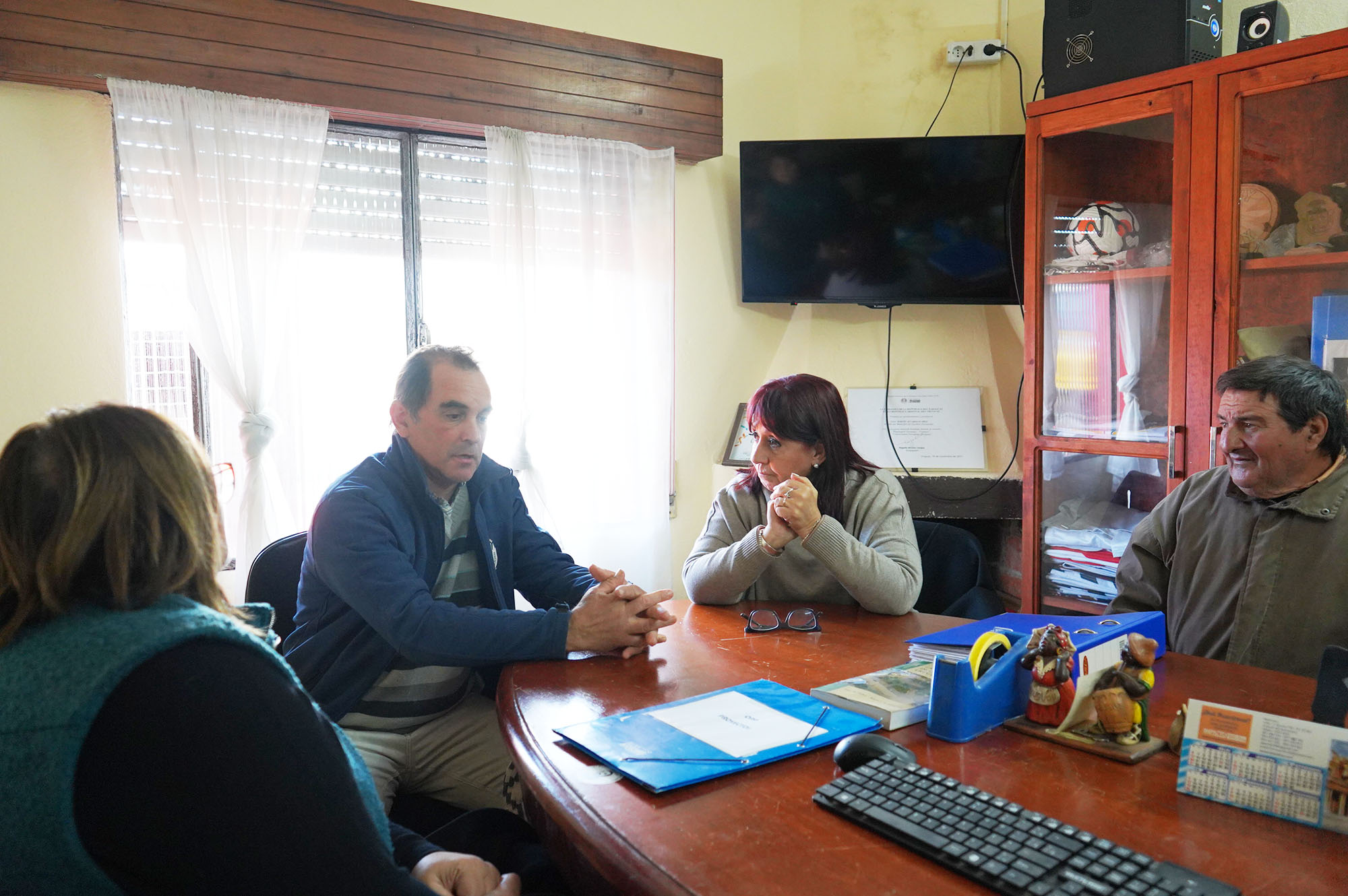 Intendente Nancy Núñez solicitó al Concejo Municipal de Guichón “voluntad política” para concretar el llamado a licitación para construcción de la terminal de ómnibus