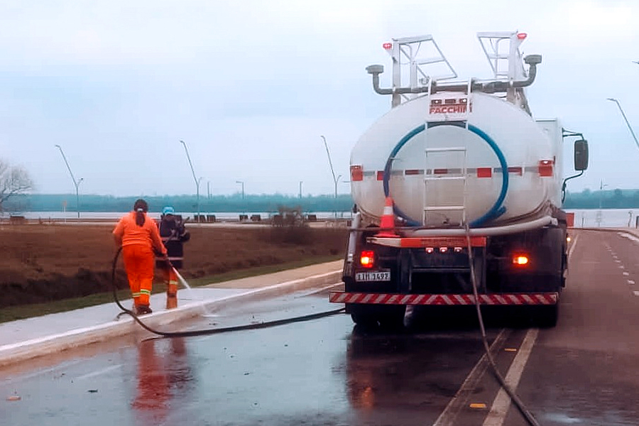 Hidrolavado de la costanera