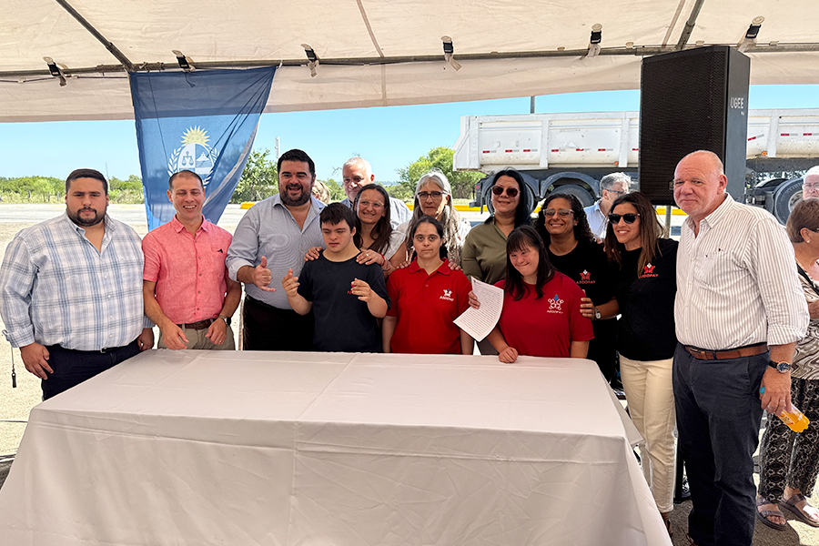 Firma de convenios