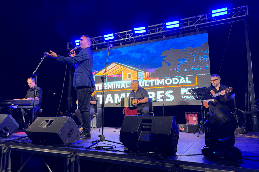Show en vivo para cerrar el evento