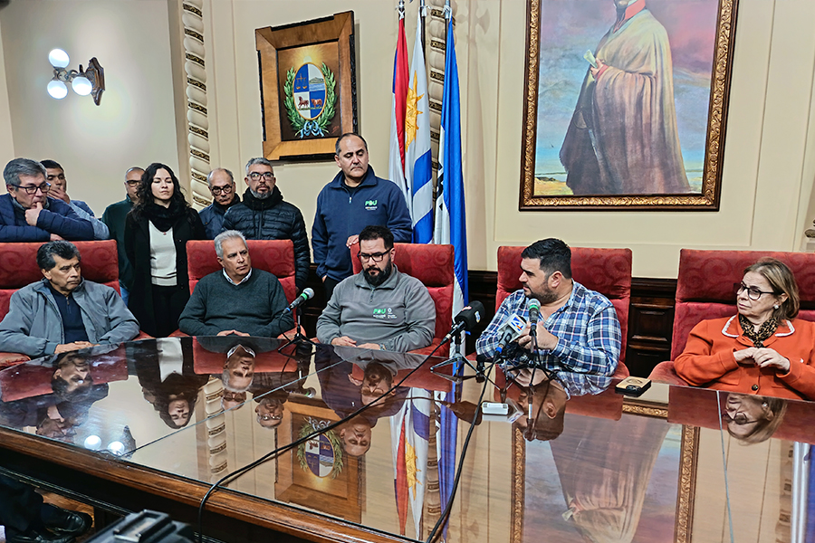 Rueda de prensa y firma de acuerdo
